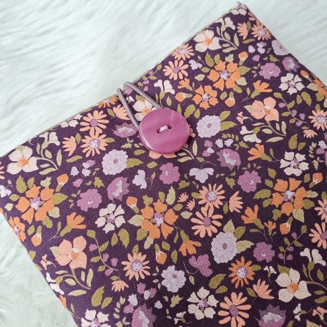 Pochette à livre de poche