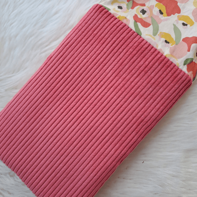 Pochette à livre de poche