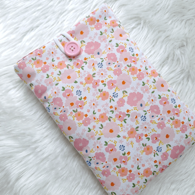 Pochette à livre de poche